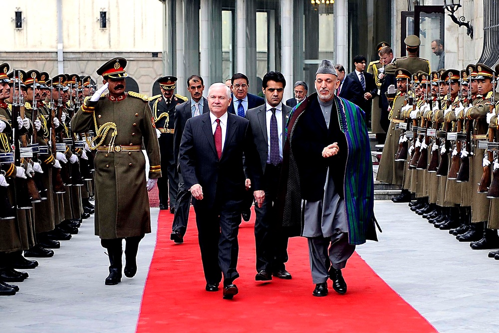Gates Visits Karzai in Kabul as U.S. Troop Surge Begins