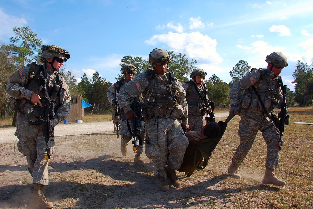 Army Sergeant Leads Evacuation of Wounded Soldier in Training Exercise