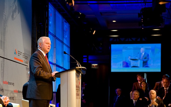 Canadian, U.S. Defense Chiefs Discuss Security at Halifax Forum