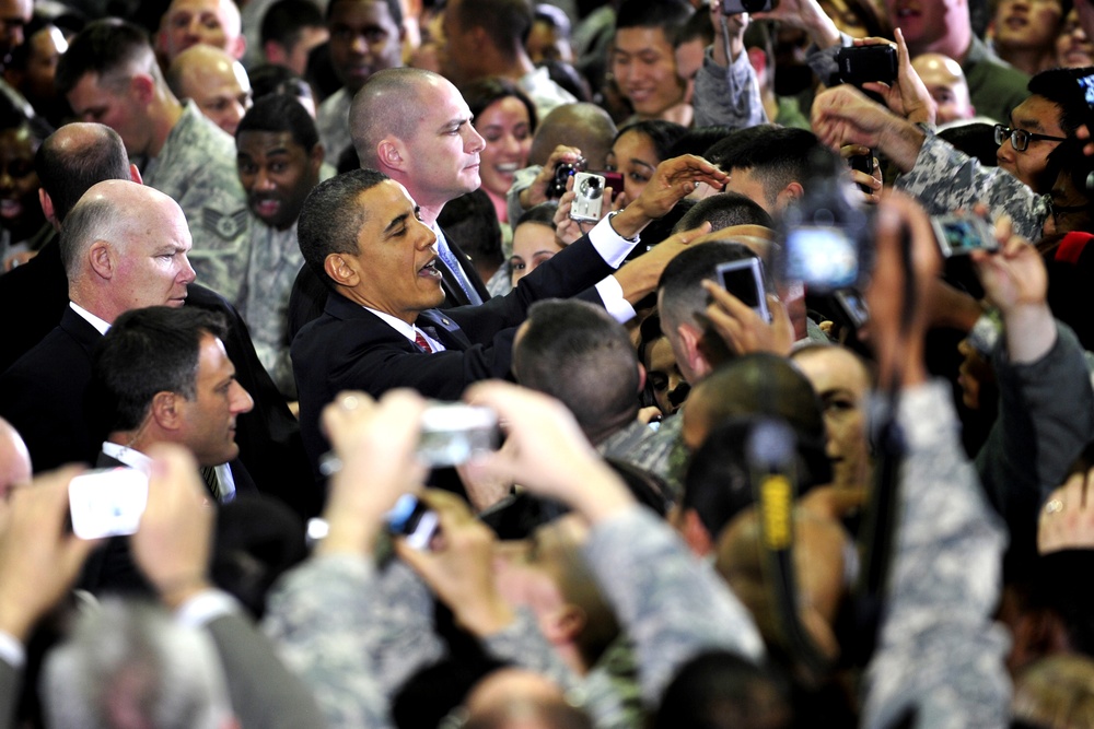 Obama Greets Troops at Osan Air Base in South Korea