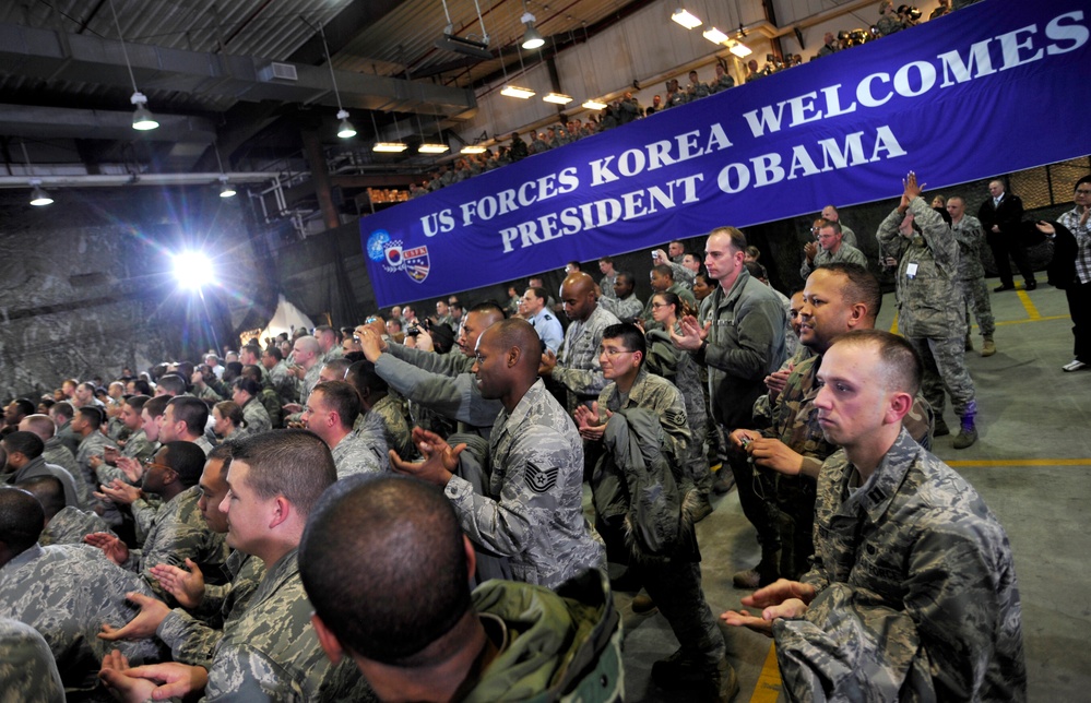 Obama Concludes Asia Trip with Visit to South Korea