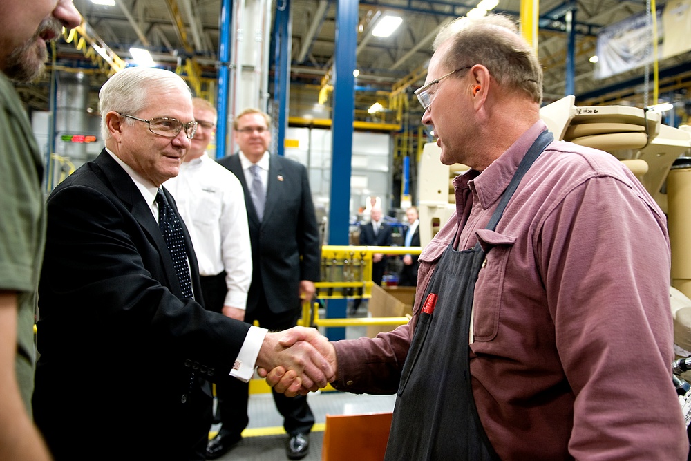 Defense Secretary Gates Inspects Next-Gen MRAP Vehicles in Wisconsin