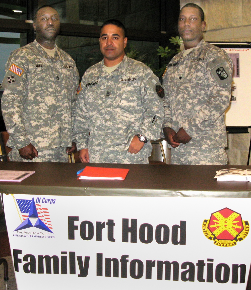Soldiers Welcome Families of Fort Hood Shooting Victims