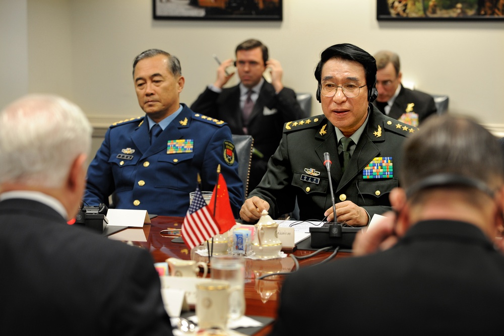 U.S. and Chinese Military Leaders Hold Security Discussions at the Pentagon