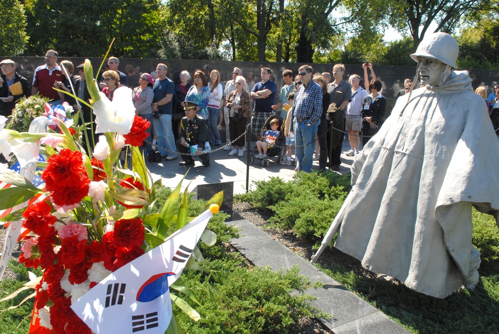 Korean War Veterans Honored at Memorial Ceremony