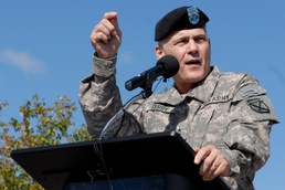 10th Mountain Division Commander Expresses Pride, Assures Families Ahead of Iraq Deployment