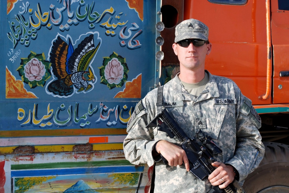 Wounded Paratrooper Learns of Triplets Before Returning to Afghanistan