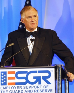 Deputy Defense Secretary Honors Employer Support Freedom Award Winners