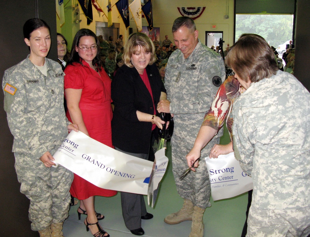 Army Unveils First Strong Community Center in Rochester, N.Y.