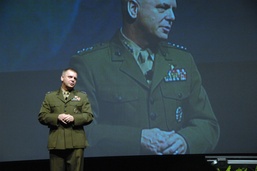 Cartwright Addresses Air Force IT Conference