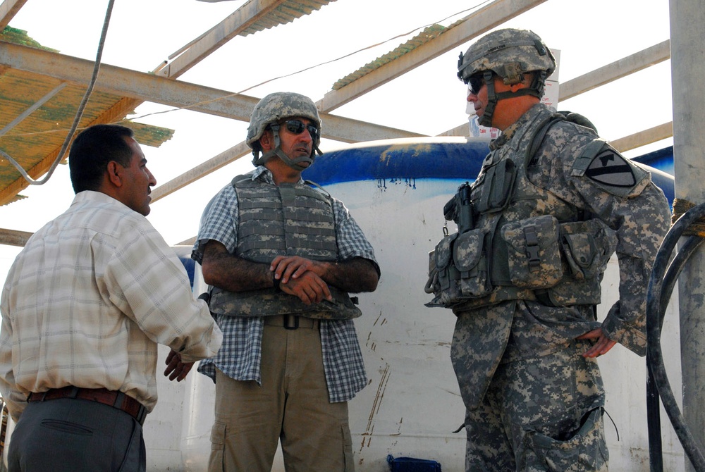 Army Commander Tours Renovated Water Treatment Plant in Iraq