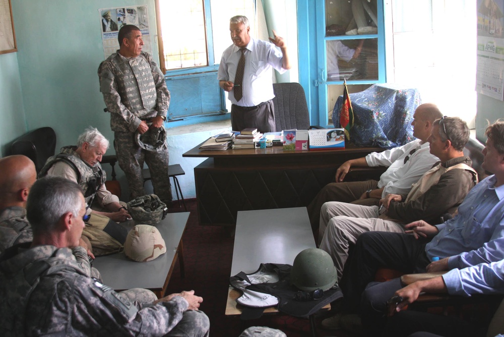 Afghan Cement Plant Manager Briefs U.S. Development Experts