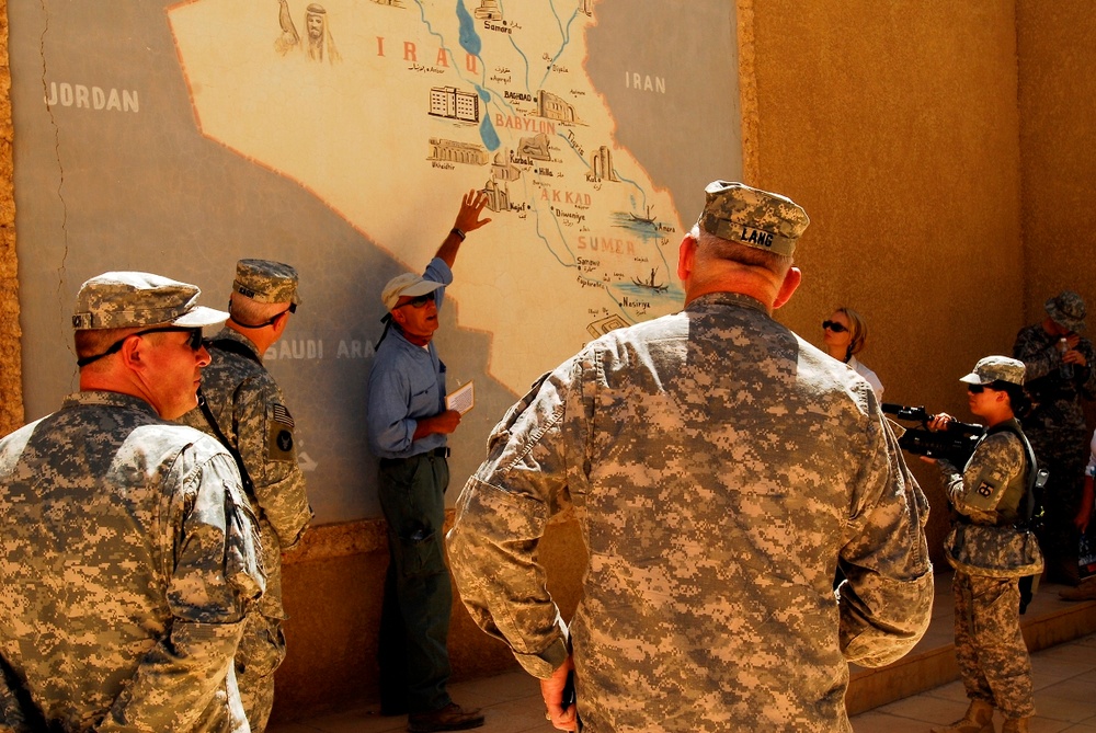 Army Generals Tour Ancient Babylon, Assess Potential for Iraq