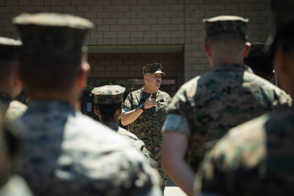 Setting the Example: I MEF CG Recognizes 7th ESB for Exceptional Performance in support of Operation Clean Sweep II
