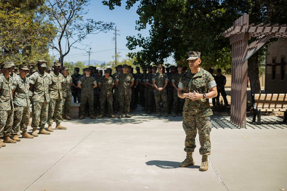 Setting the Example: I MEF CG Recognizes 7th ESB for Exceptional Performance in support of Operation Clean Sweep II