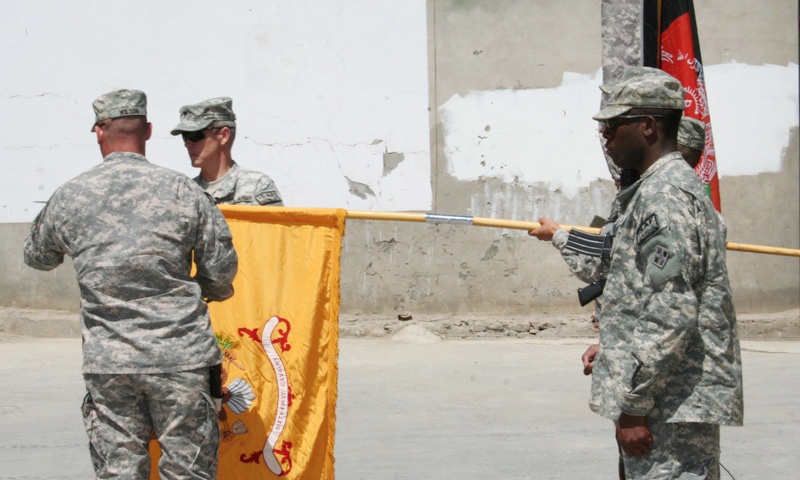 Army Leaders Uncase Squadron Colors in Afghanistan Transfer Ceremony