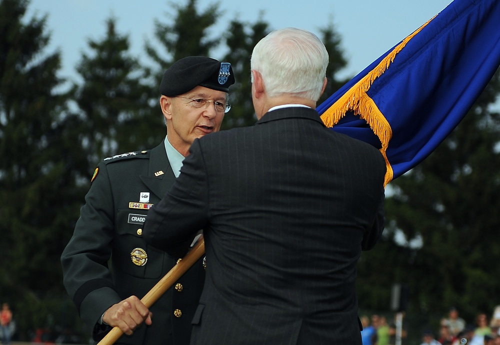Craddock Passes European Command Flag to Gates at Change-of-Command Ceremony