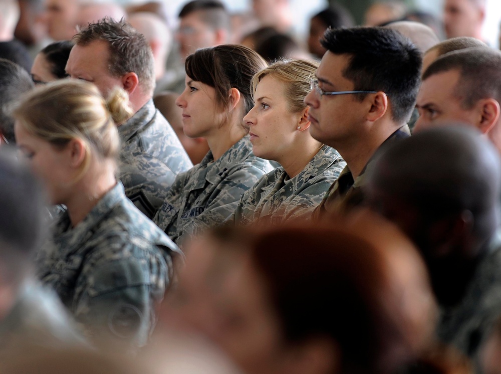 Defense Secretary Gates Addresses Troops at Elmendorf Air Force Base