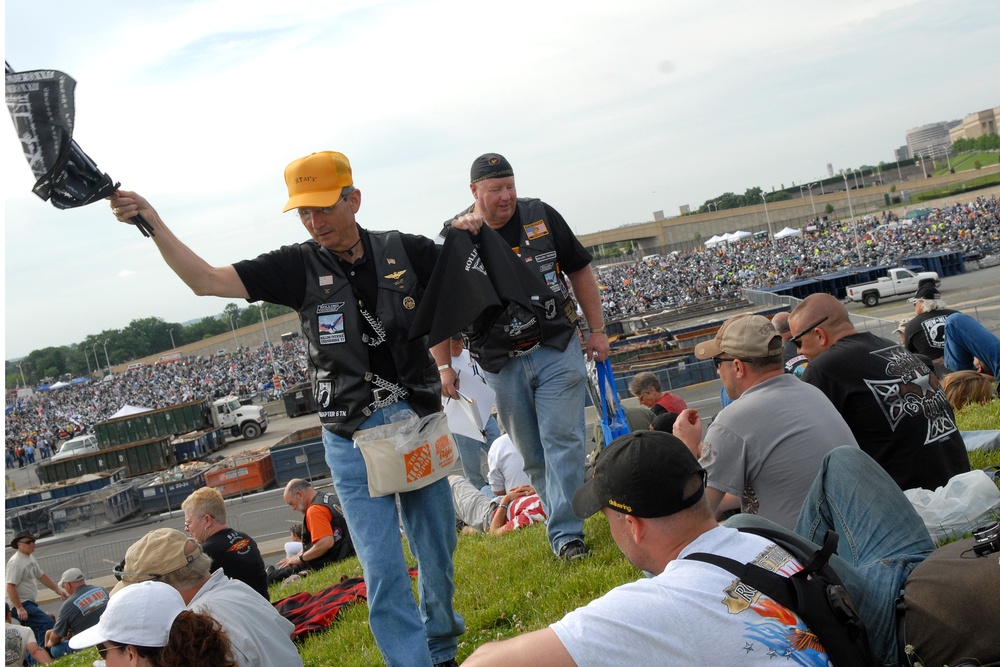 Rolling Thunder Members Sell Flags at Annual Rally in Washington, D.C.