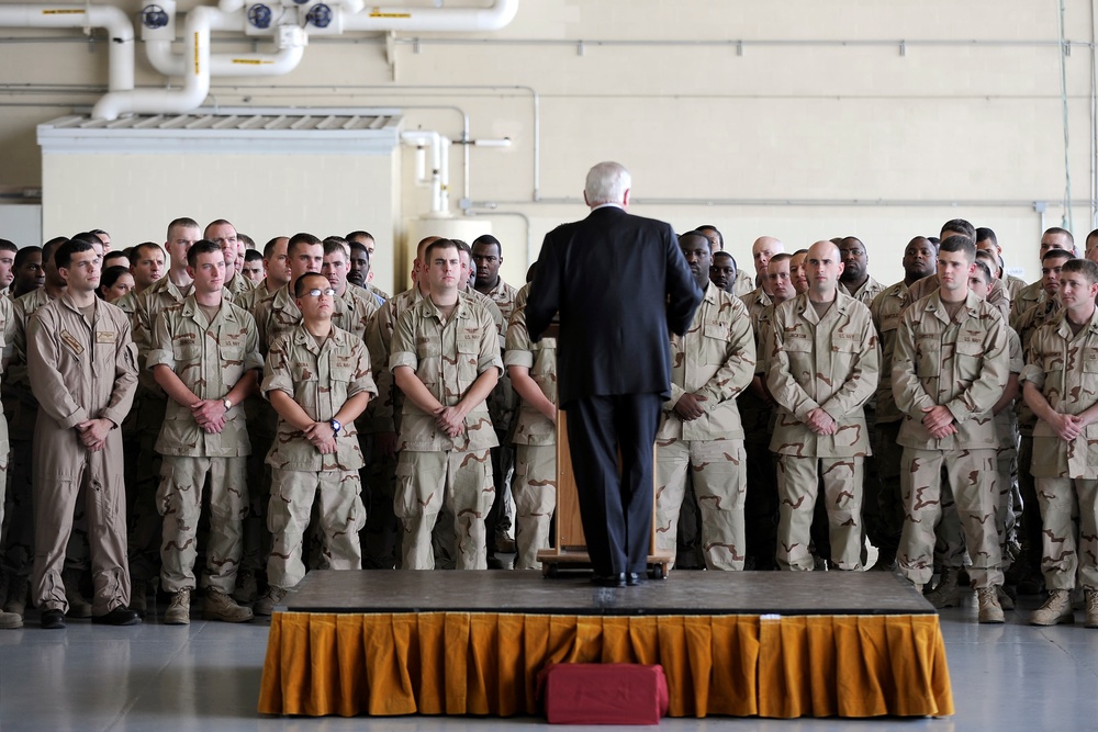 Defense Secretary Gates Thanks Sailors Deploying to Middle East