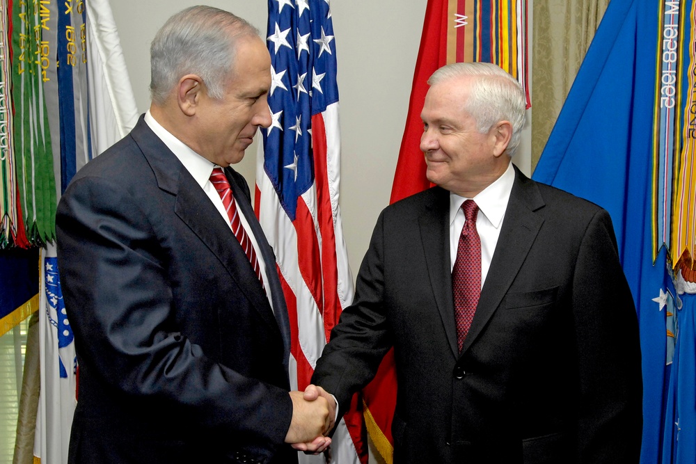 Gates Welcomes Netanyahu to Pentagon for Security Talks
