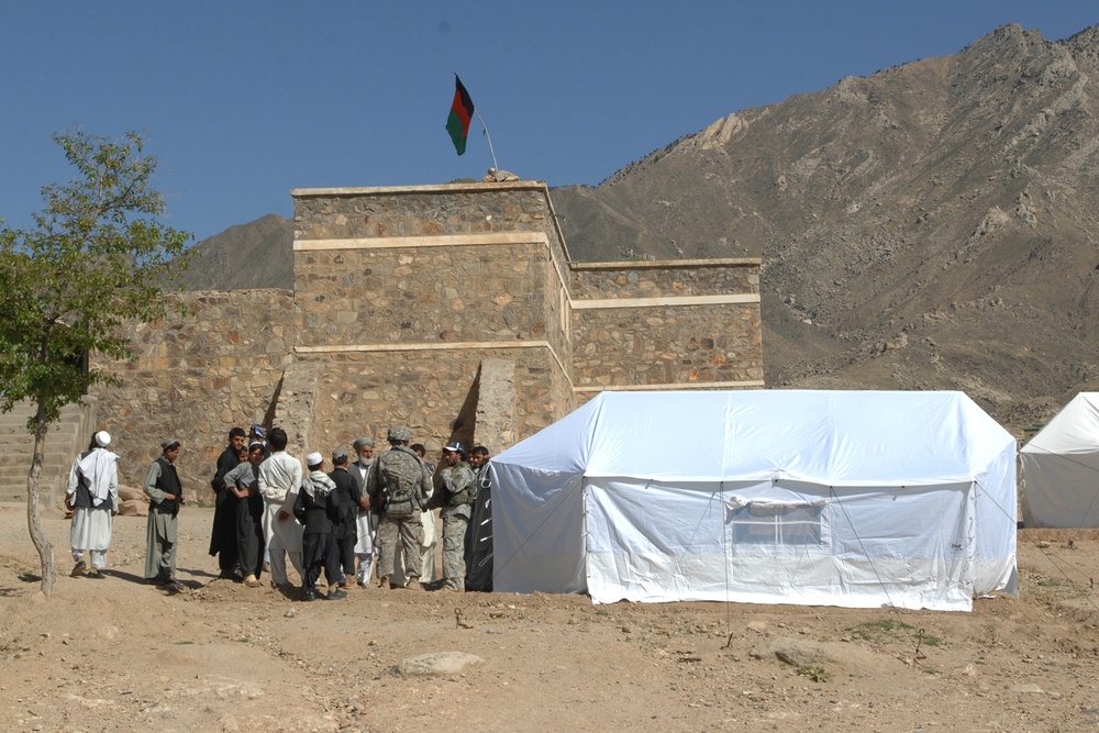 Task Force Warrior Aids in Building New School in Afghanistan
