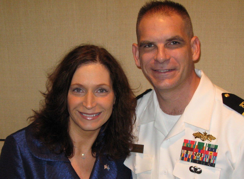 Military Couple Honored at Spouse of the Year Awards