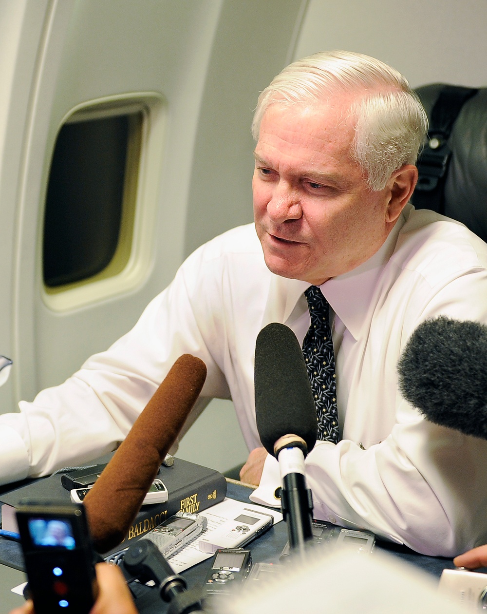 Defense Secretary Gates Answers Reporter's Question on Flight to Cairo