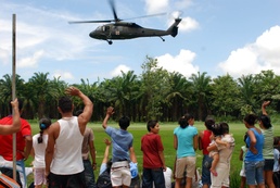 U.S. Military Provides Medical Care to Remote Costa Rican Town