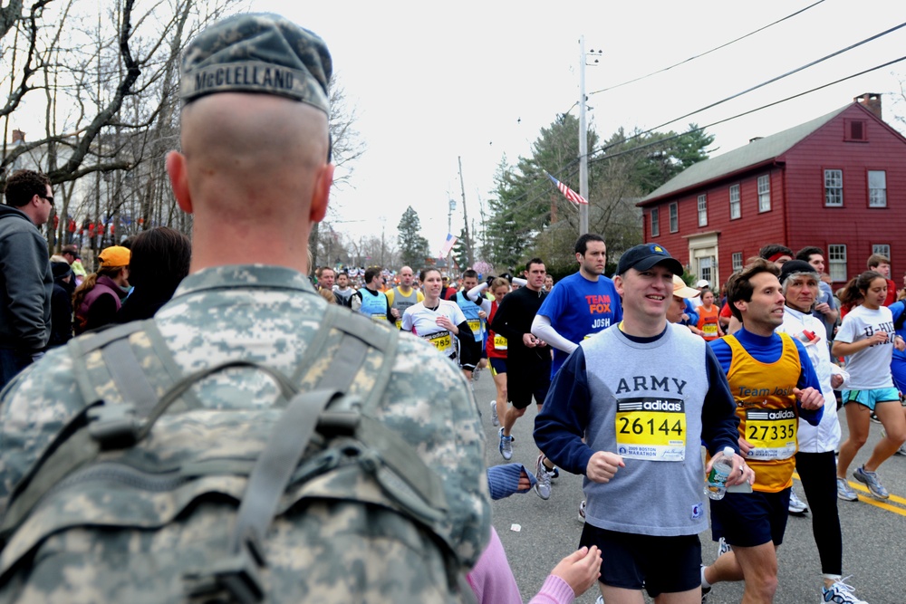Army Officer Completes Boston Marathon in 4:47
