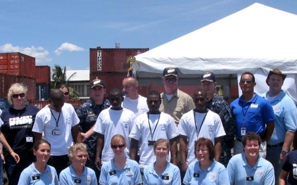 Continuing Promise 2009 Delivers Aid to Haiti