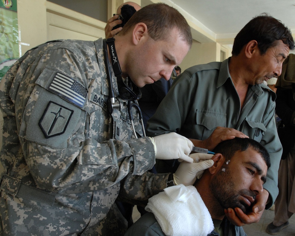 Army Surgeon Provides Medical Care During Outreach in Afghanistan