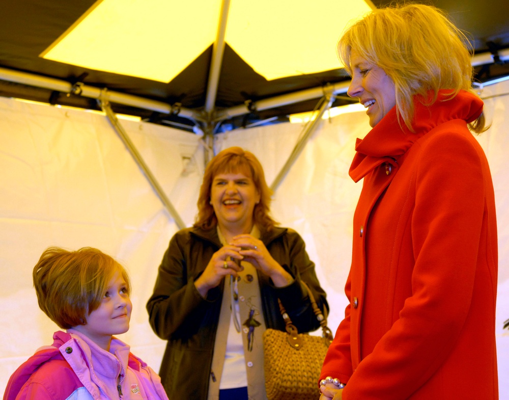 Jill Biden Comforts Daughter of Redeployed Soldier at Fort Bragg Welcome Home Ceremony