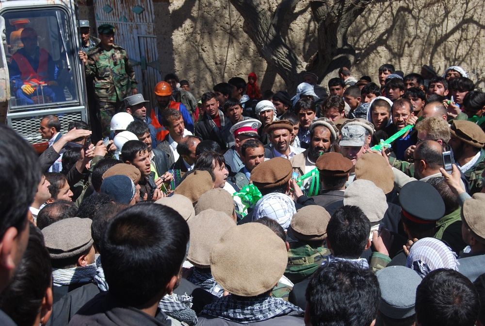 Panjshir Province Residents Gather for Road Construction Groundbreaking