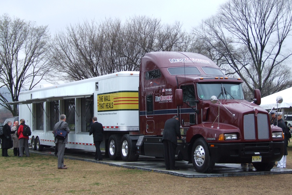 Vietnam War Exhibit Showcased on National Mall