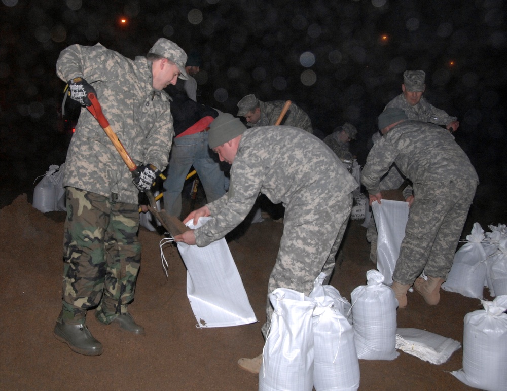 North Dakota National Guard Mobilizes to Fight Flooding in Fargo