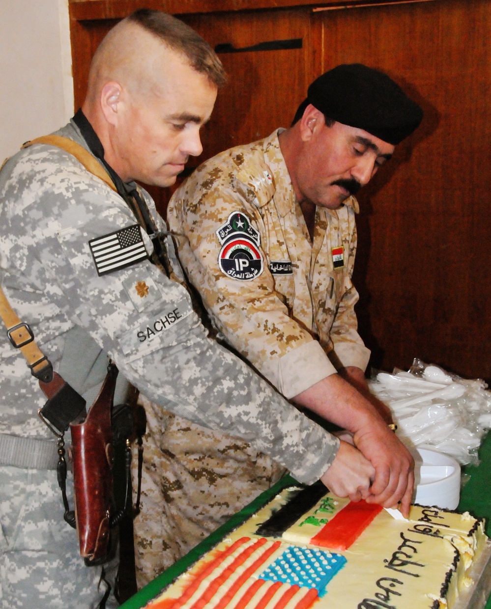 Iraqi and U.S. Military Leaders Celebrate Transfer of Security Station in Diwaniya