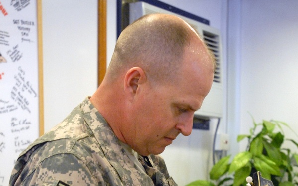 Army Chaplain Jams with Baghdad Bad Boys in Final Iraq Performance