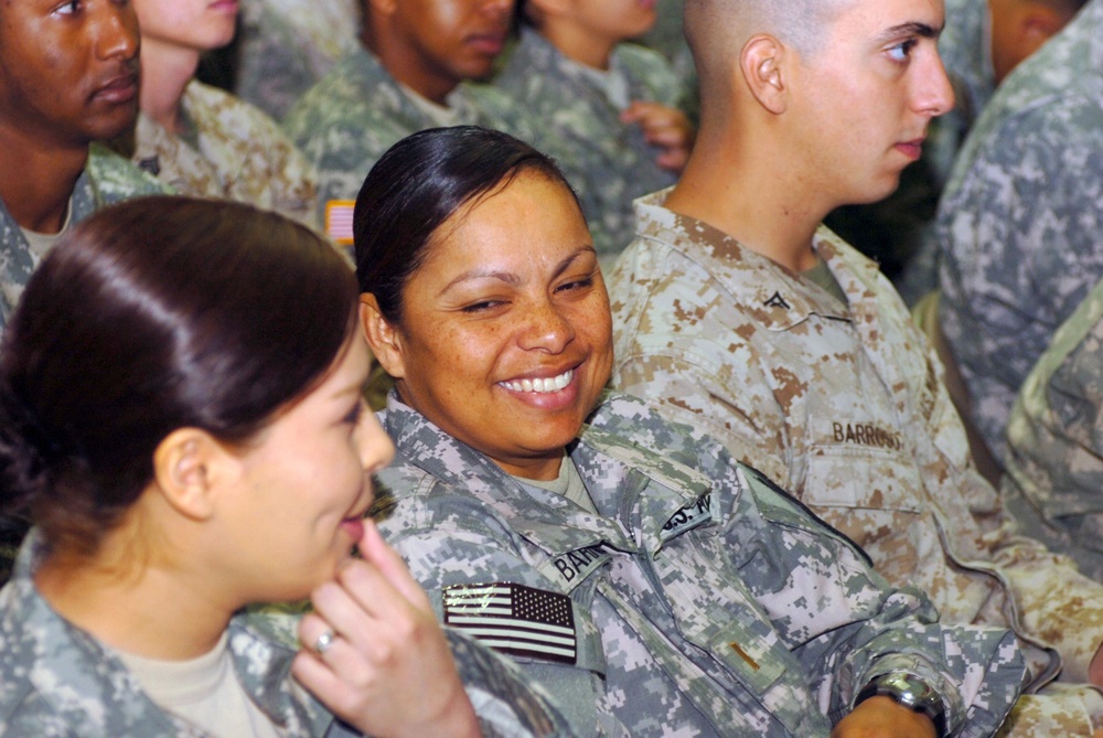 Army 2nd Lt. Memorina Edwin Barnes Becomes U.S. Citizen at Ceremony in Iraq