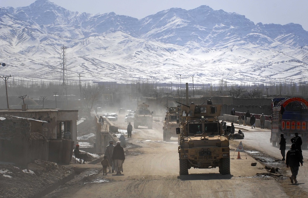U.S. Infantry Convoy Enters Gardez City for Meetings with Afghan Officials