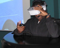 Navy Officer Trains on Submarine Simulation at King's Bay