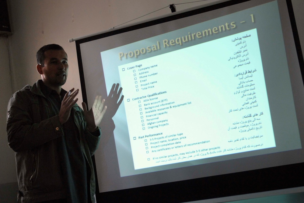 Local Engineer Discusses Contract Opportunities at Contractor Conference