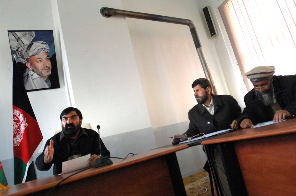 Paktia Deputy Governor Leads Contractor Conference, Pushing Local Officials to Forefront