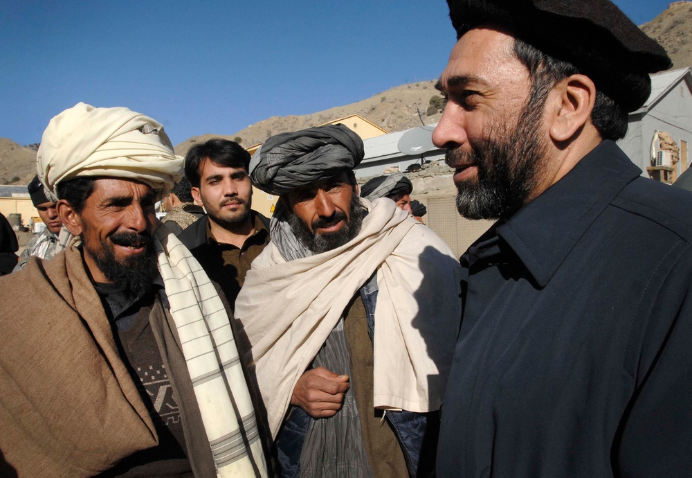 Paktia Governor Meets with Tribal Leaders at Remote Afghan Outpost