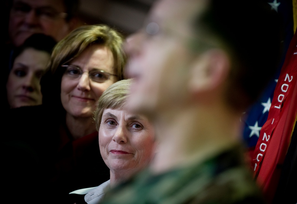 Deborah Mullen Visits Ft. Drum Troops, Spouses During Husband's Remarks
