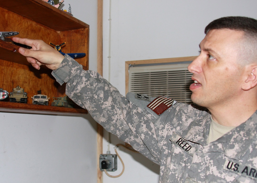 Army Major Showcases Model Collection in Iraq Command Room