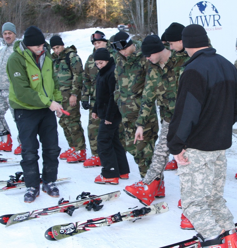 Soldiers Test Ski Skills at Warrior Adventure Quest in Germany