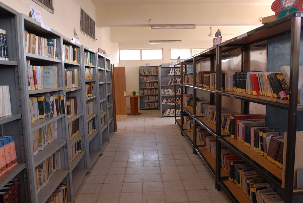 Doura Public Library Reopens in Baghdad, Offering Books and Internet Access