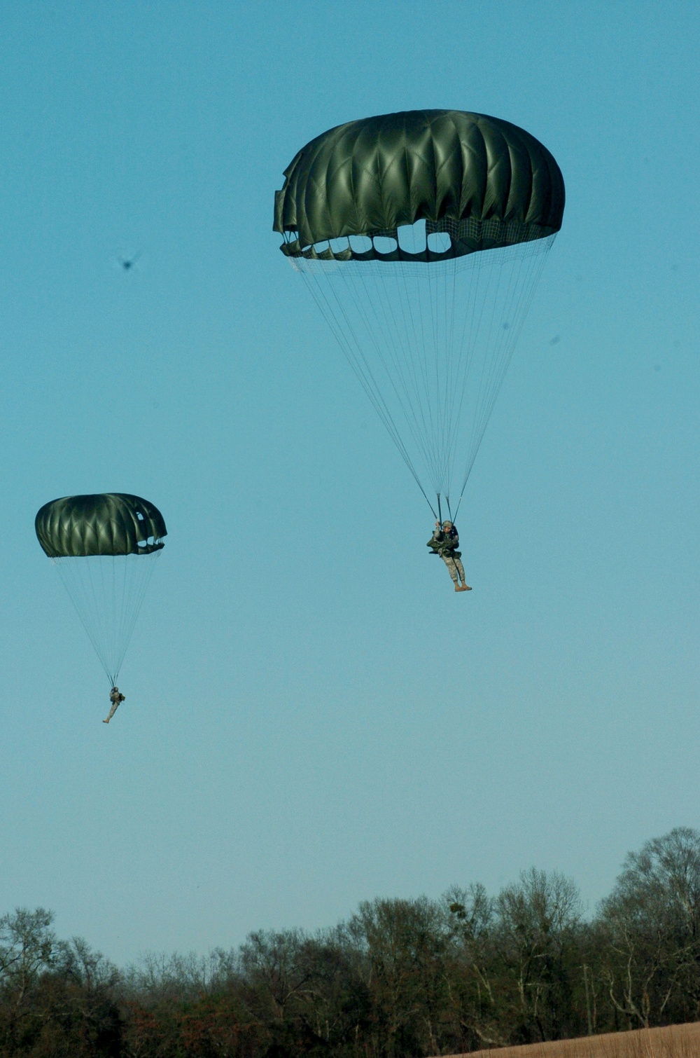 Army Reservists Demonstrate Skills at Employer Support Event