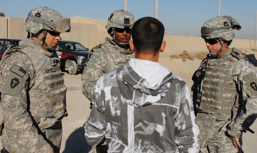 U.S. Army Officers Collaborate with Iraqi Contractor on Project Proposal in Baghdad
